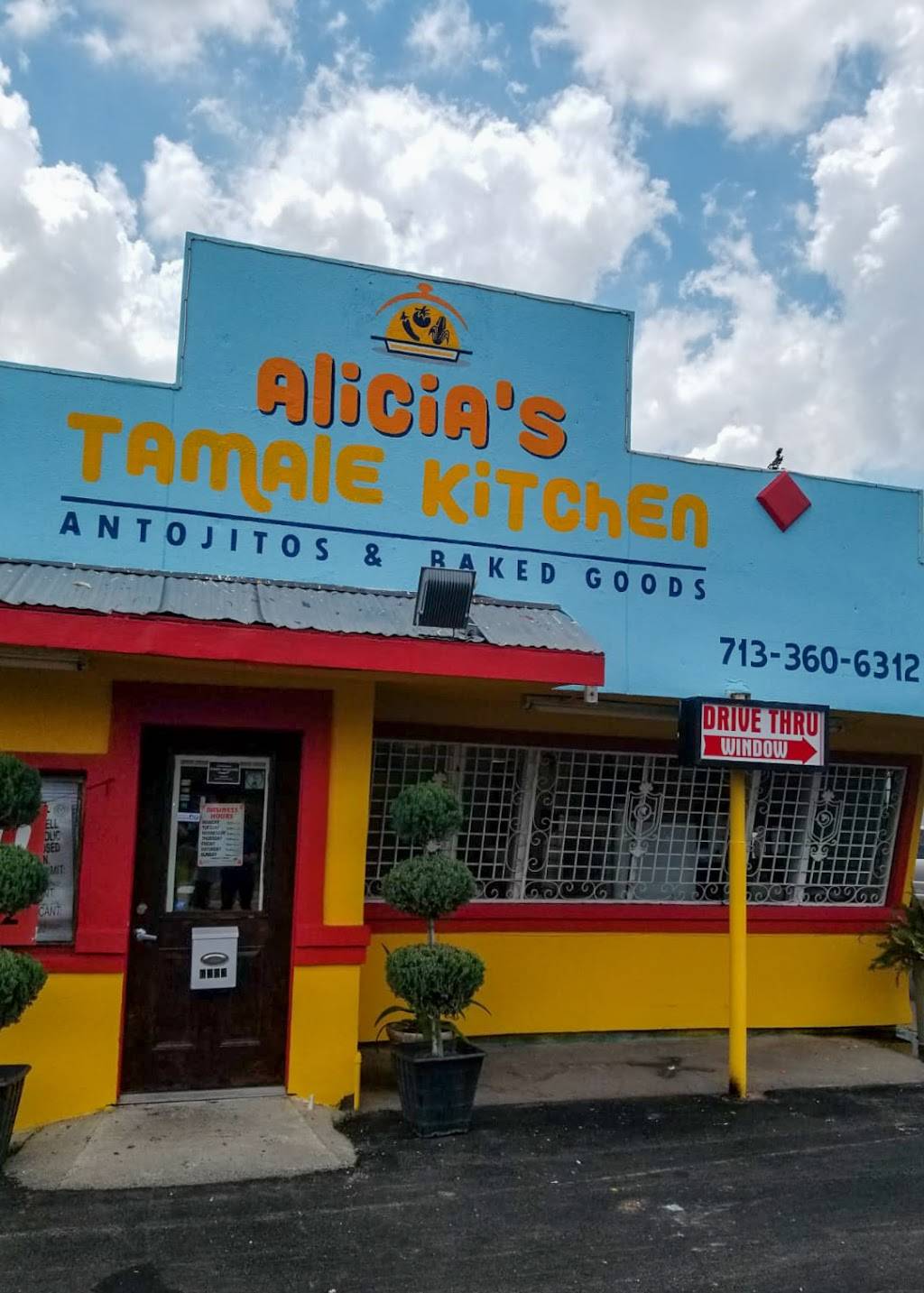 Alicias Tamale Kitchen | restaurant | 6303 Irvington Blvd, Houston, TX 77022, USA | 7133606312 OR +1 713-360-6312