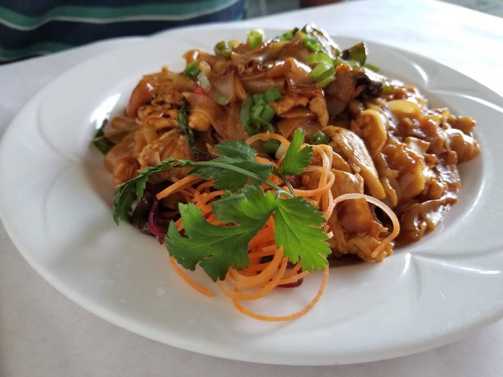 Lemongrass Thai Bistro | restaurant | suite 116 14866, Old St Augustine Rd, Jacksonville, FL 32258, USA | 9046475043 OR +1 904-647-5043