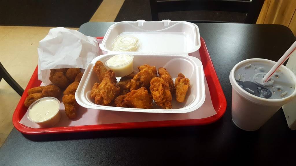 PJs Drive In & Carryout | meal takeaway | 8435 S Harlem Ave, Burbank, IL 60459, USA | 7085986622 OR +1 708-598-6622