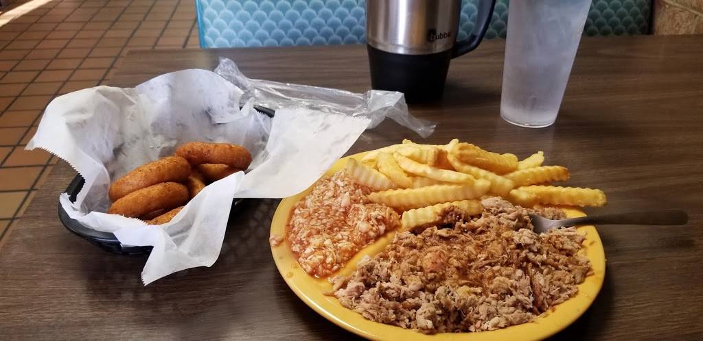 Clarks Barbecue | restaurant | 331 NC-66, Kernersville, NC 27284, USA | 3369968644 OR +1 336-996-8644