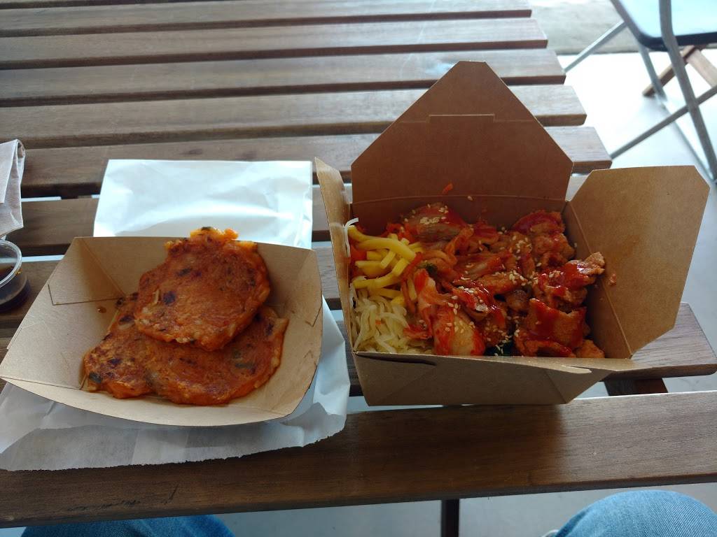 Raon Kitchen | meal takeaway | 6-65 Bentley Ave, Nepean, ON K2E 8B4, Canada | 6132740101 OR +1 613-274-0101