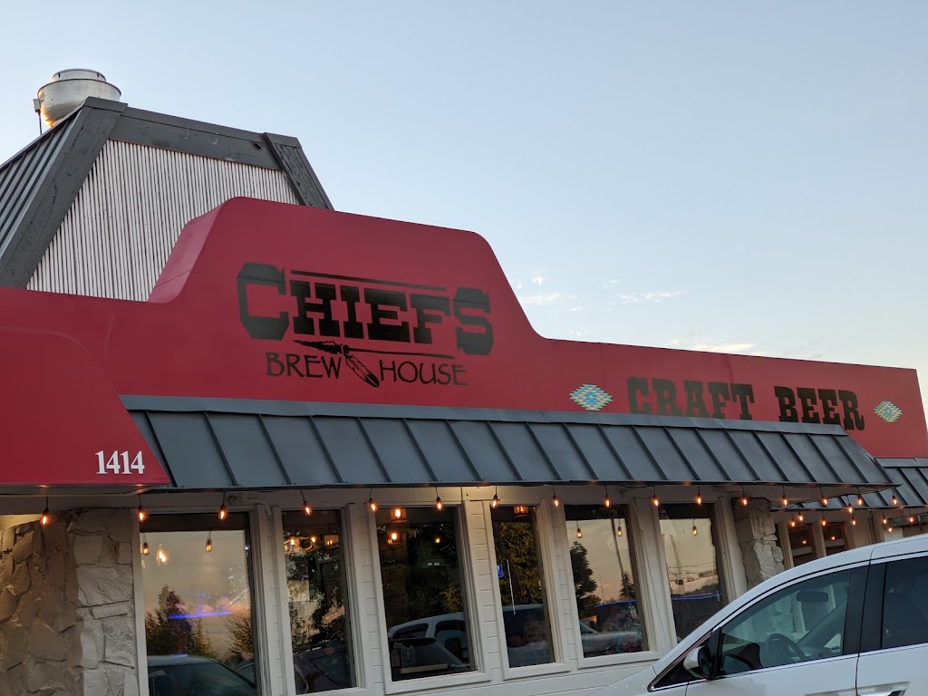 Wildfang’s Grill House | restaurant | 1414 Mohawk Blvd, Springfield, OR 97477, USA | 5416506169 OR +1 541-650-6169