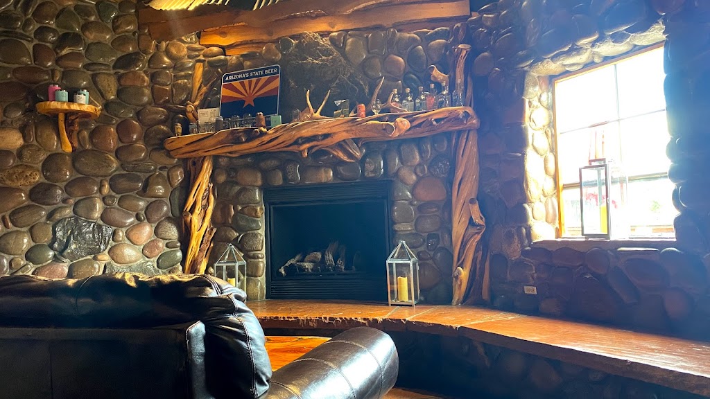 Grand Canyon Brewing + Distillery | restaurant | 301 N 7th St, Williams, AZ 86046, USA | 9286351911 OR +1 928-635-1911