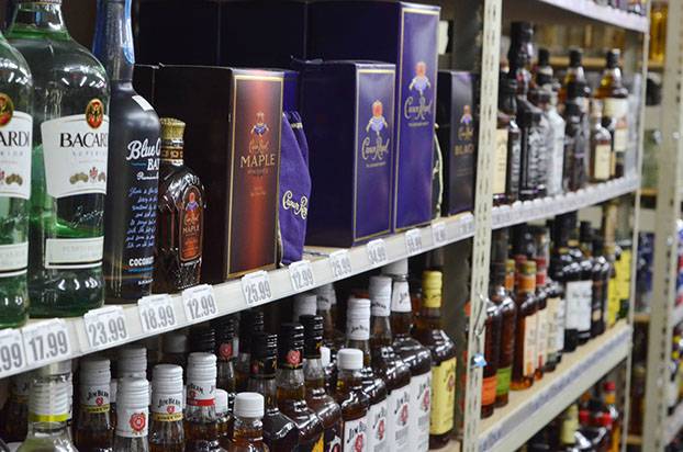 Tanias Pizza | meal takeaway | 3204 Crooks Rd, Royal Oak, MI 48073, USA | 2482884774 OR +1 248-288-4774