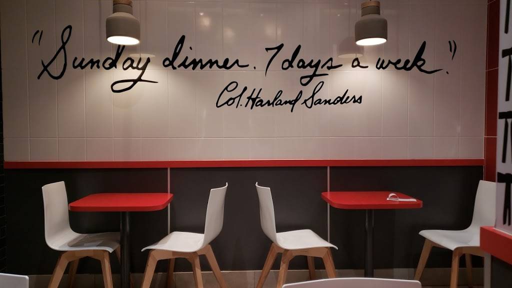 KFC | meal delivery | 330 Dundas St E, Oakville, ON L6H 6Z9, Canada | 2898371157 OR +1 289-837-1157