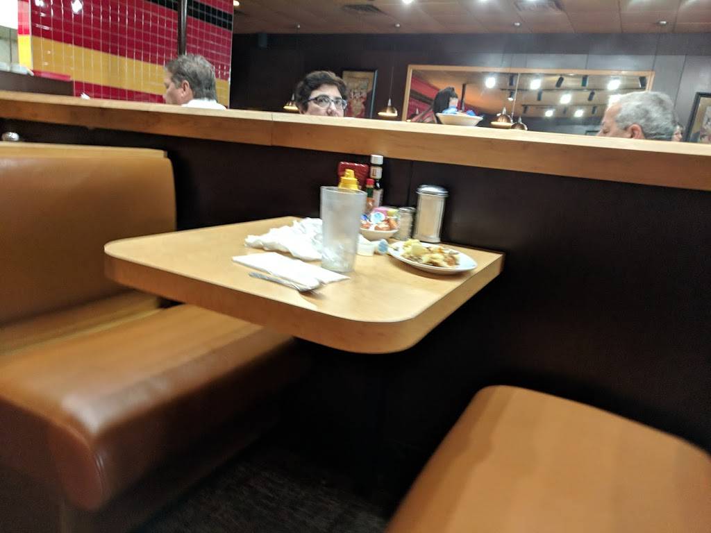 Star Diner III | restaurant | 2524 Navarre Ave # B, Oregon, OH 43616, USA | 4196912280 OR +1 419-691-2280