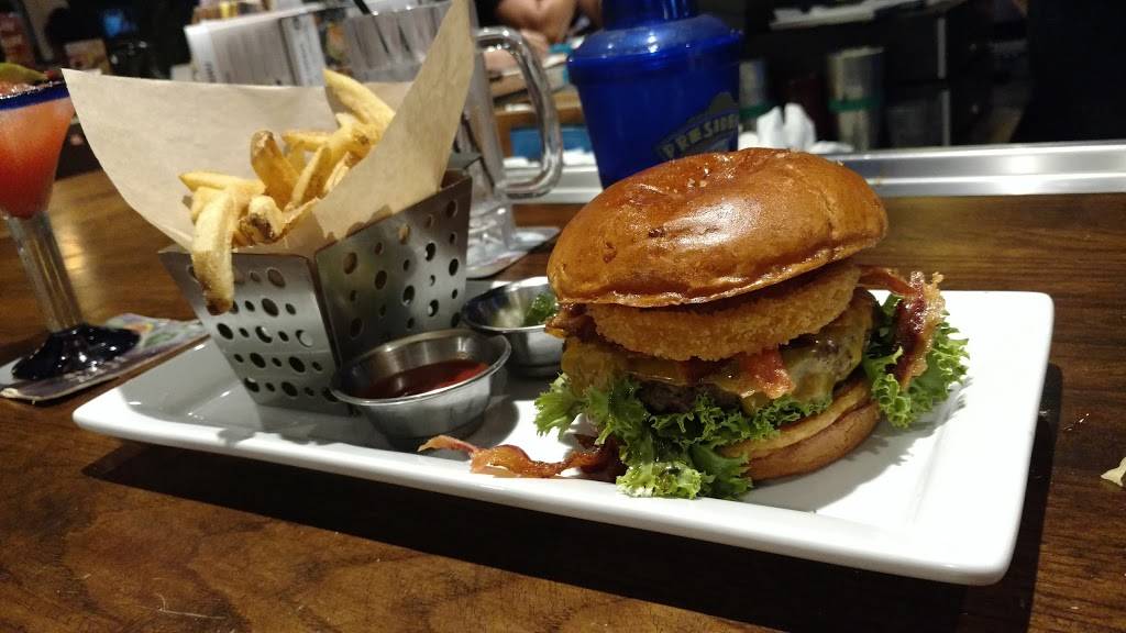 Chilis Grill & Bar | restaurant | 95-1249 Meheula Pkwy Bldg P, Mililani, HI 96789, USA | 8086270888 OR +1 808-627-0888