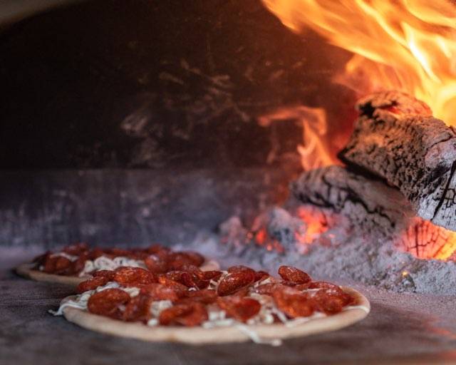 Artisan Oven Pizza | restaurant | 169 Halbert Ln, Waco, TX 76705, USA | 2542307898 OR +1 254-230-7898