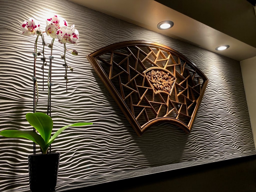 Chins Szechwan - Carlsbad | restaurant | 2820 Roosevelt St, Carlsbad, CA 92008, USA | 7607290348 OR +1 760-729-0348