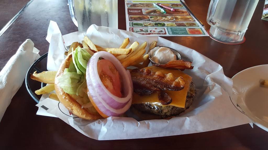 Ruby Tuesday | restaurant | 4632 Factory Stores Blvd, Myrtle Beach, SC 29579, USA | 8439037410 OR +1 843-903-7410