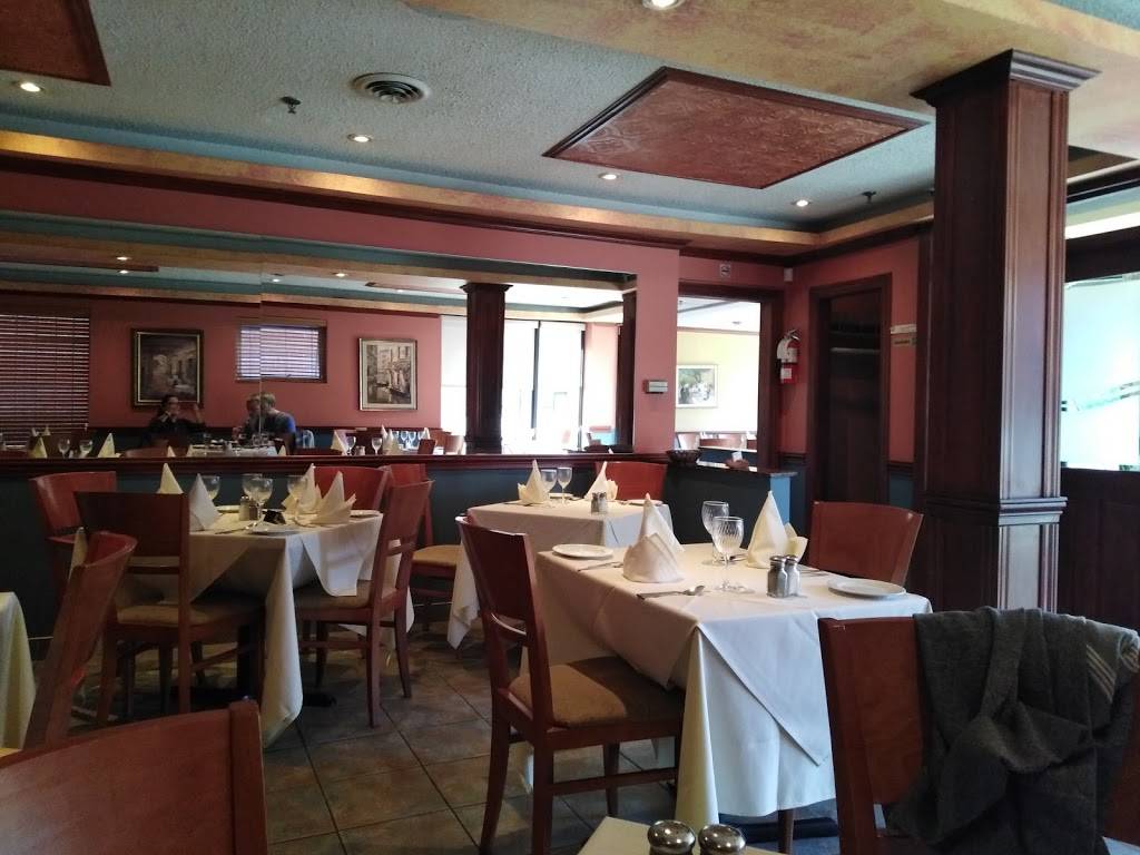 Ristorante Il Cenone | restaurant | 6419 Boul Gouin O, Montréal, QC H4K 1A9, Canada | 5143315344 OR +1 514-331-5344