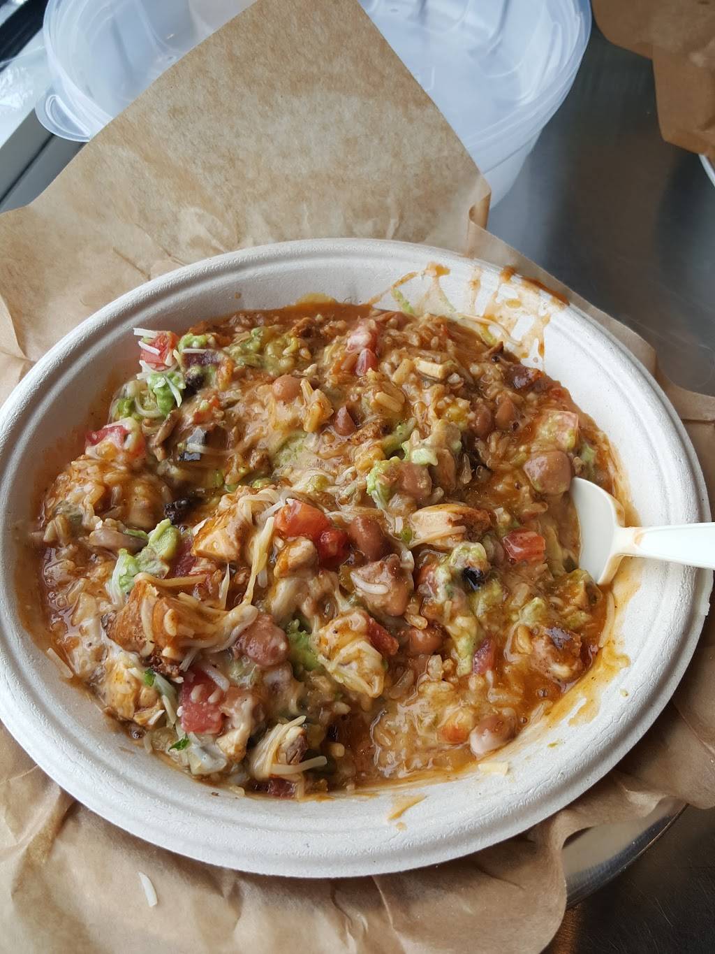 QDOBA Mexican Eats | restaurant | 8750 S Howell Ave, Oak Creek, WI 53154, USA | 4144350117 OR +1 414-435-0117