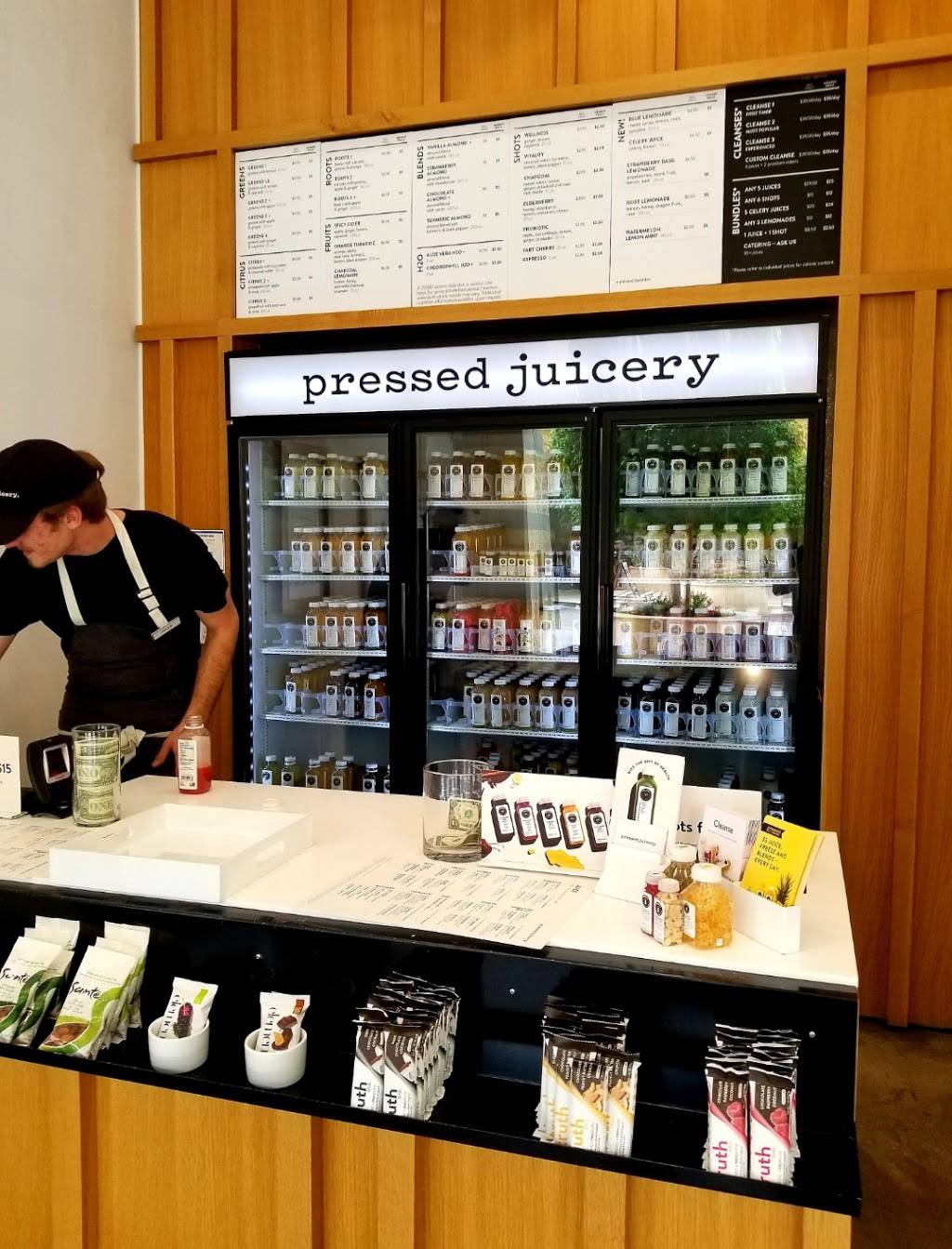 Pressed Juicery | restaurant | 410 S Rampart Blvd # 135, Las Vegas, NV 89145, USA | 7023330609 OR +1 702-333-0609