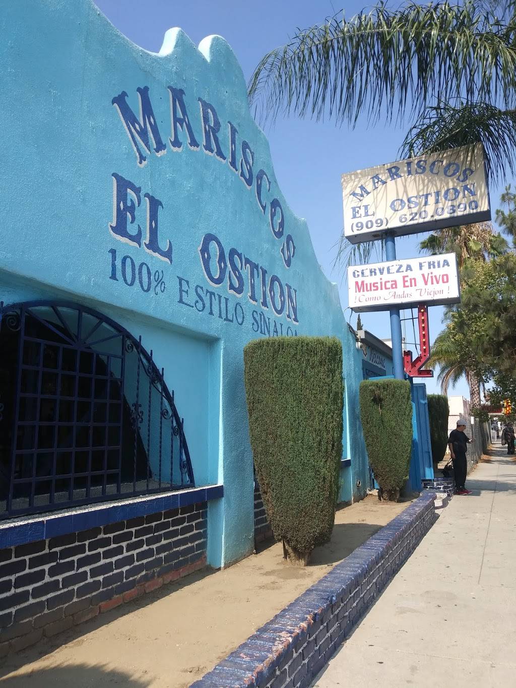 Mariscos El Ostion | restaurant | 995 W Mission Blvd, Pomona, CA 91766, USA | 9096221870 OR +1 909-622-1870