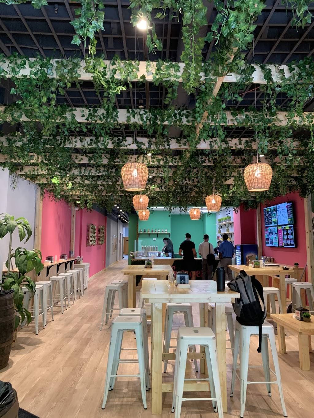 Sweetberry Greenville | restaurant | 233 N Main St Suite 11, Greenville, SC 29601, USA | 8644381288 OR +1 864-438-1288