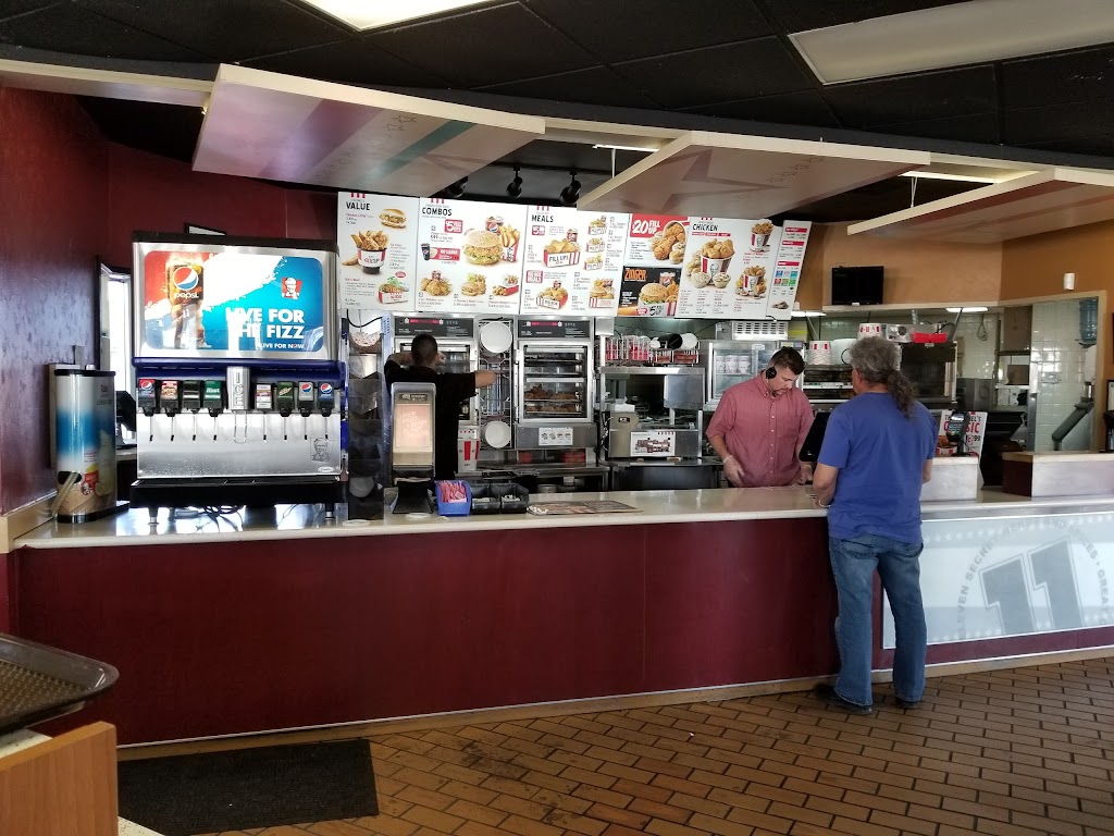 KFC | restaurant | 1139 Grand Ave, Las Vegas, NM 87701, USA | 5054253815 OR +1 505-425-3815