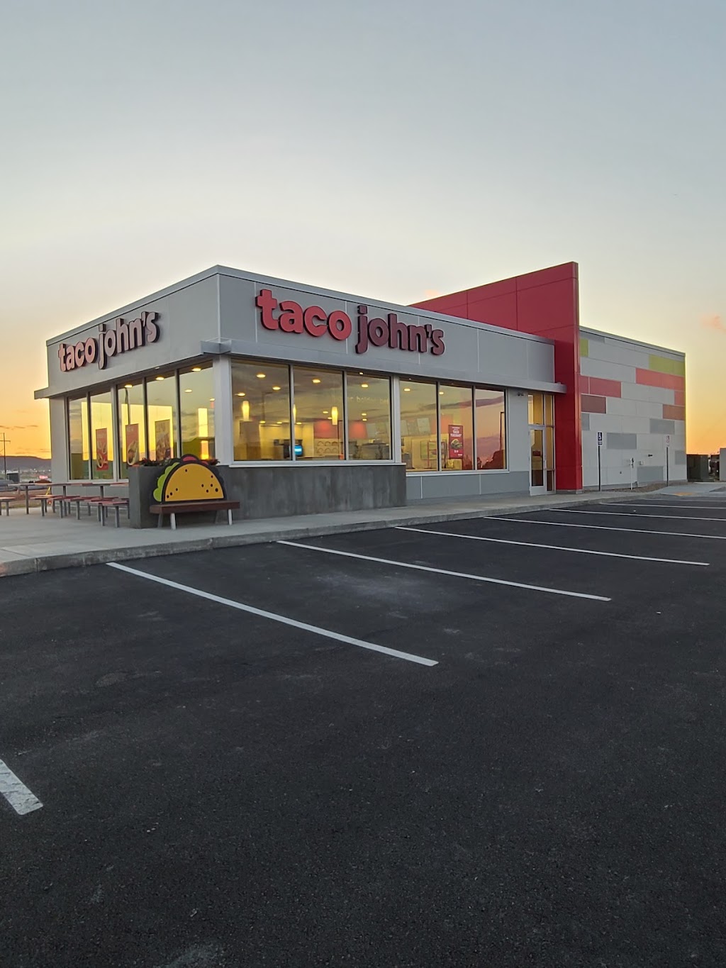 Taco Johns | restaurant | 3812 Eglin St, Rapid City, SD 57703, USA | 6057912062 OR +1 605-791-2062