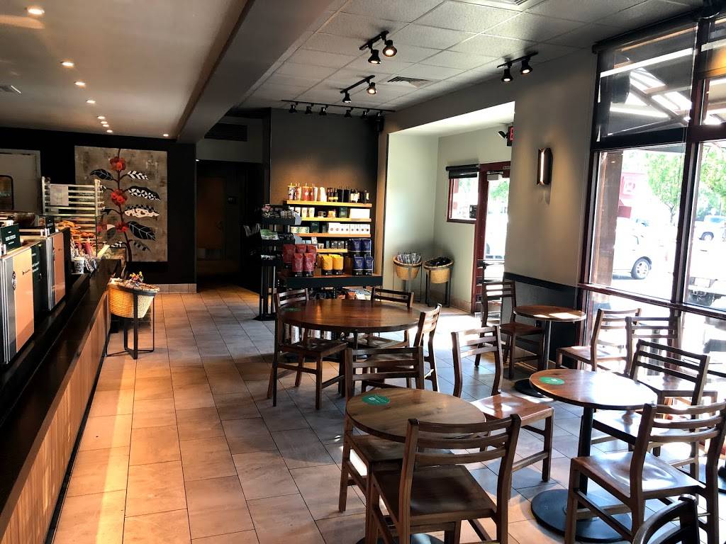Starbucks | cafe | 12518 NE Airport Way, Portland, OR 97230, USA | 5032523880 OR +1 503-252-3880