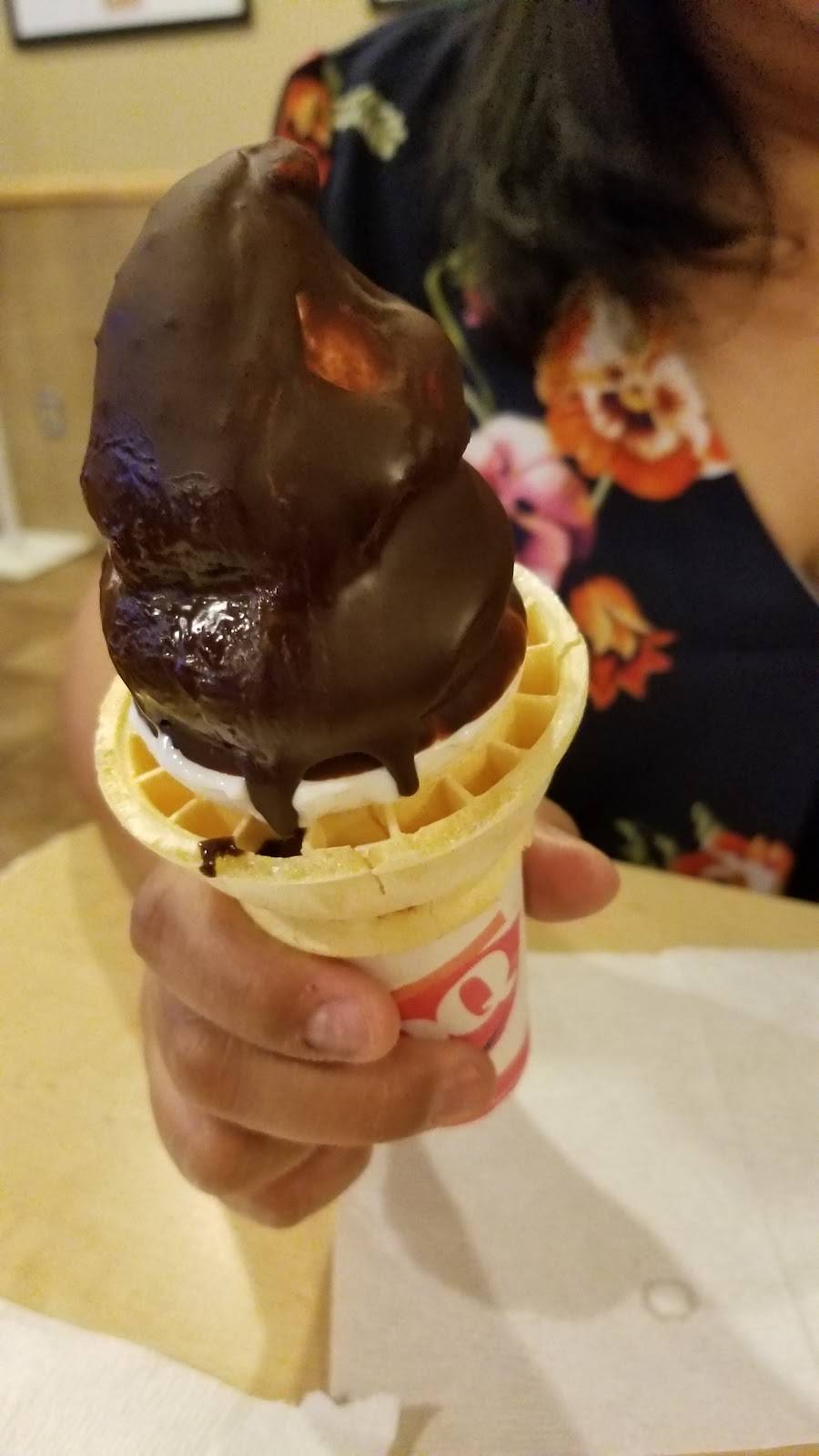 Dairy Queen Store | restaurant | 3244 SW Military Dr, San Antonio, TX 78211, USA | 2109227061 OR +1 210-922-7061