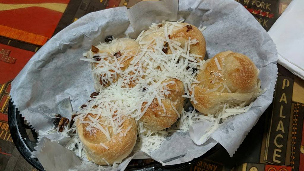 Sals Italian Restaurant | restaurant | 14317 Miramar Pkwy, Miramar, FL 33027, USA | 9544379077 OR +1 954-437-9077