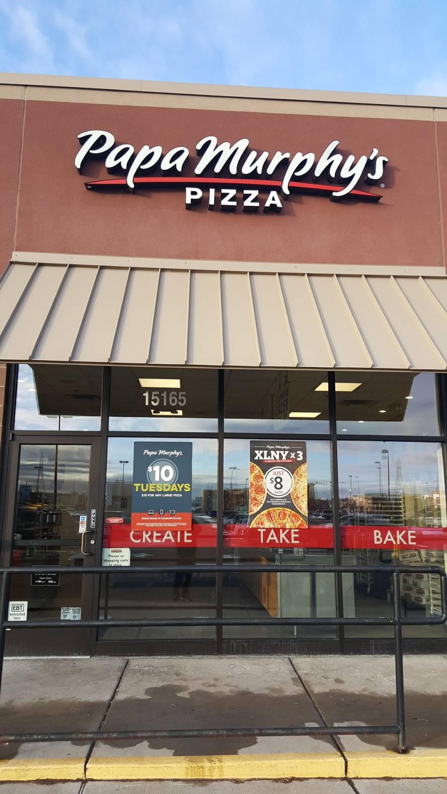 Papa Murphys Take N Bake Pizza | meal takeaway | 15165 E 104th Ave, Commerce City, CO 80022, USA | 3032897272 OR +1 303-289-7272