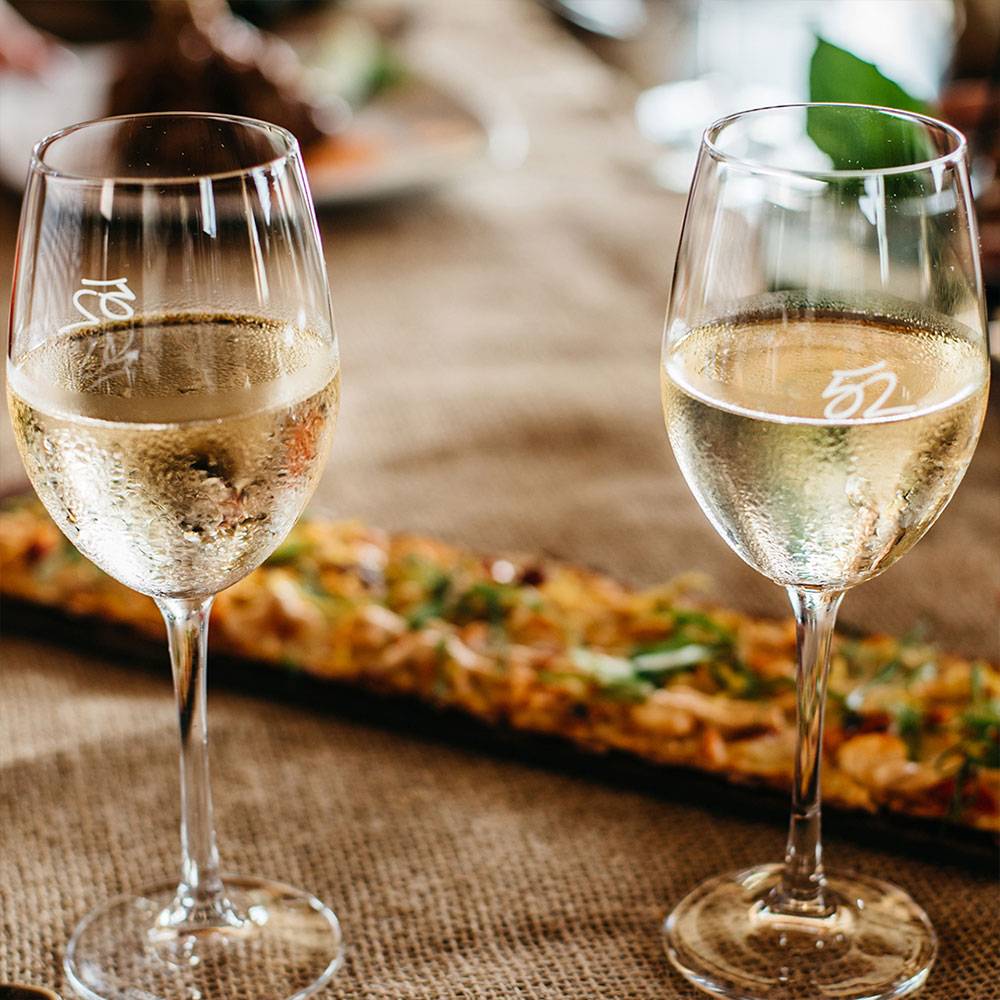 Seasons 52 | restaurant | 842 West Sam Houston Pkwy N, Houston, TX 77024, USA | 7134645252 OR +1 713-464-5252