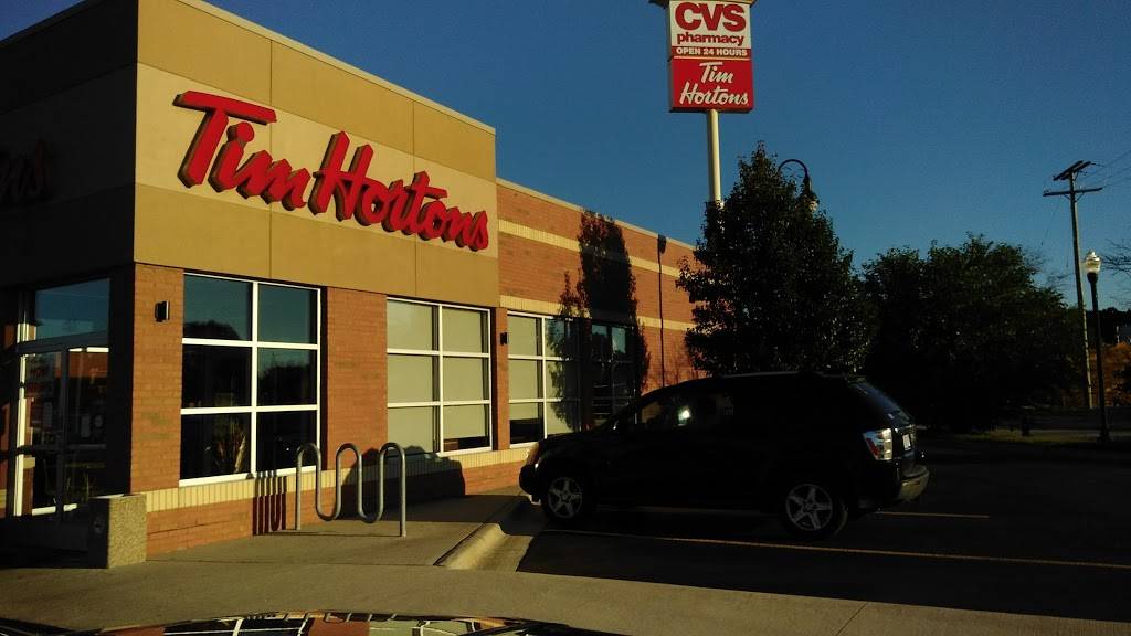 Checkers | restaurant | 300 E 9 Mile Rd, Hazel Park, MI 48030, USA | 2485425607 OR +1 248-542-5607