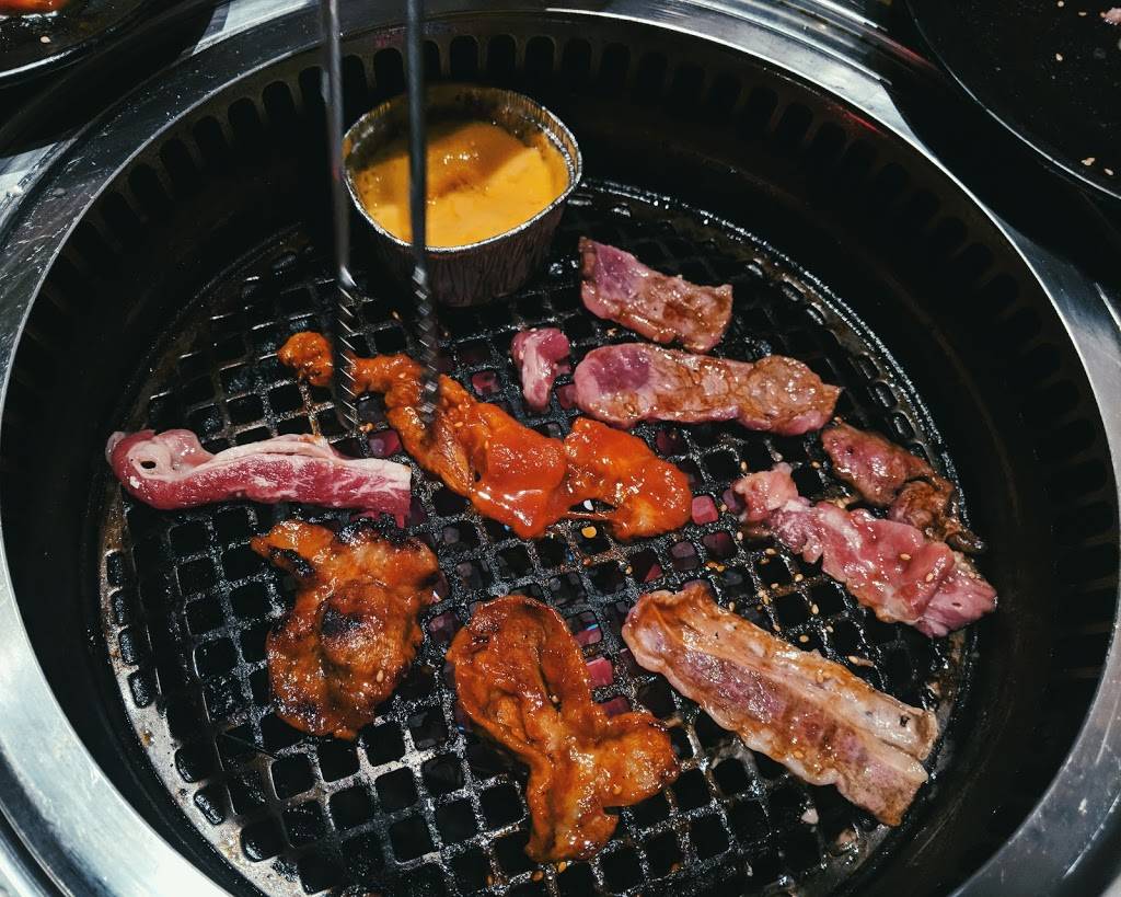 Gyu-Kaku Japanese BBQ | restaurant | 7862 Warner Ave #109, Huntington Beach, CA 92647, USA | 7148428333 OR +1 714-842-8333