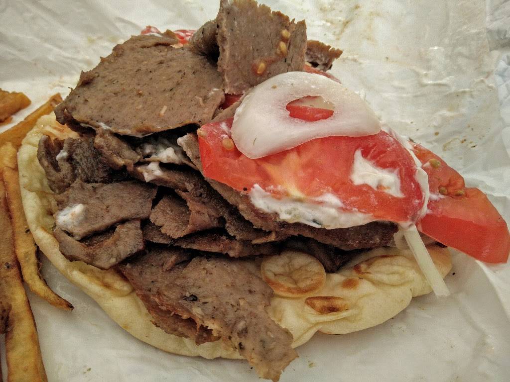 Georges Gyros | restaurant | 3416, 2122 Grand Ave, Waukegan, IL 60085, USA | 8476726502 OR +1 847-672-6502