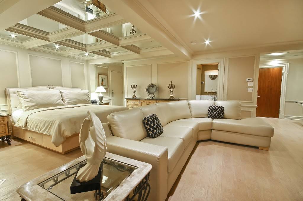 Hôtel Québec Inn | Aéroport de Québec | restaurant | 7175 Boulevard Wilfrid-Hamel, Québec, QC G2G 1B6, Canada | 4188729831 OR +1 418-872-9831