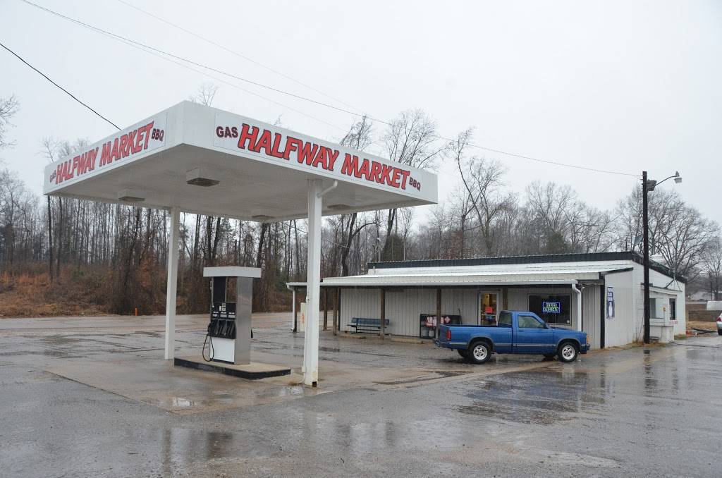 Halfway Market | restaurant | 11840 Hwy 641 S, Springville, TN 38256, USA | 7316442791 OR +1 731-644-2791