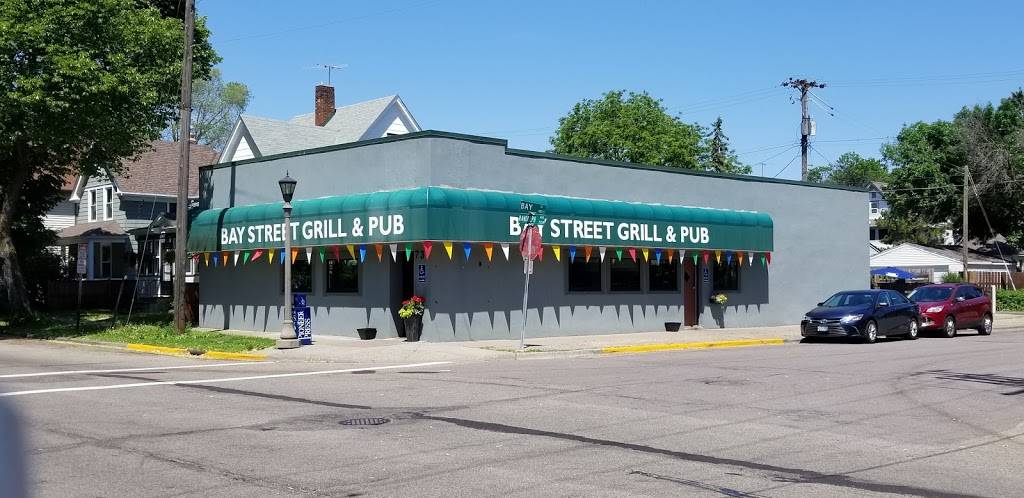 Bay Street Grill | restaurant | 731 Randolph Ave, St Paul, MN 55102, USA | 6512943240 OR +1 651-294-3240