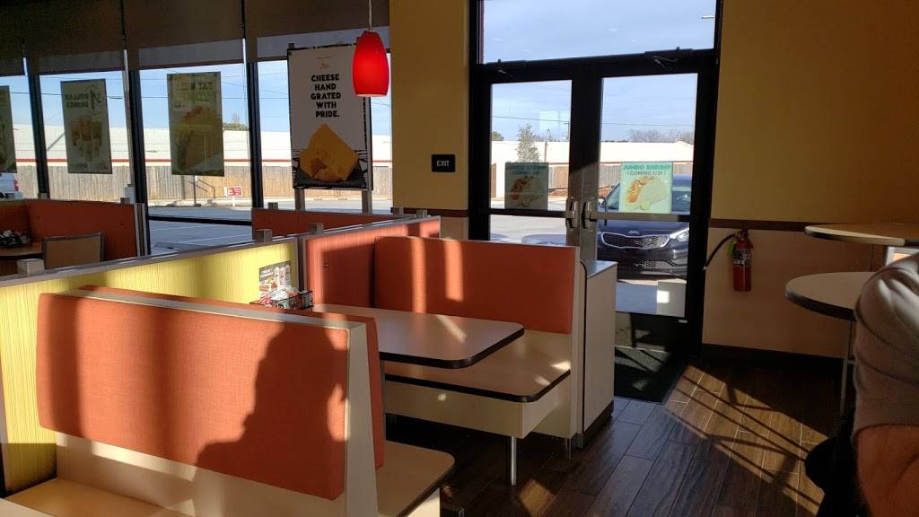 Del Taco | restaurant | 6629 Northwest Expy, Oklahoma City, OK 73132, USA | 4057211974 OR +1 405-721-1974