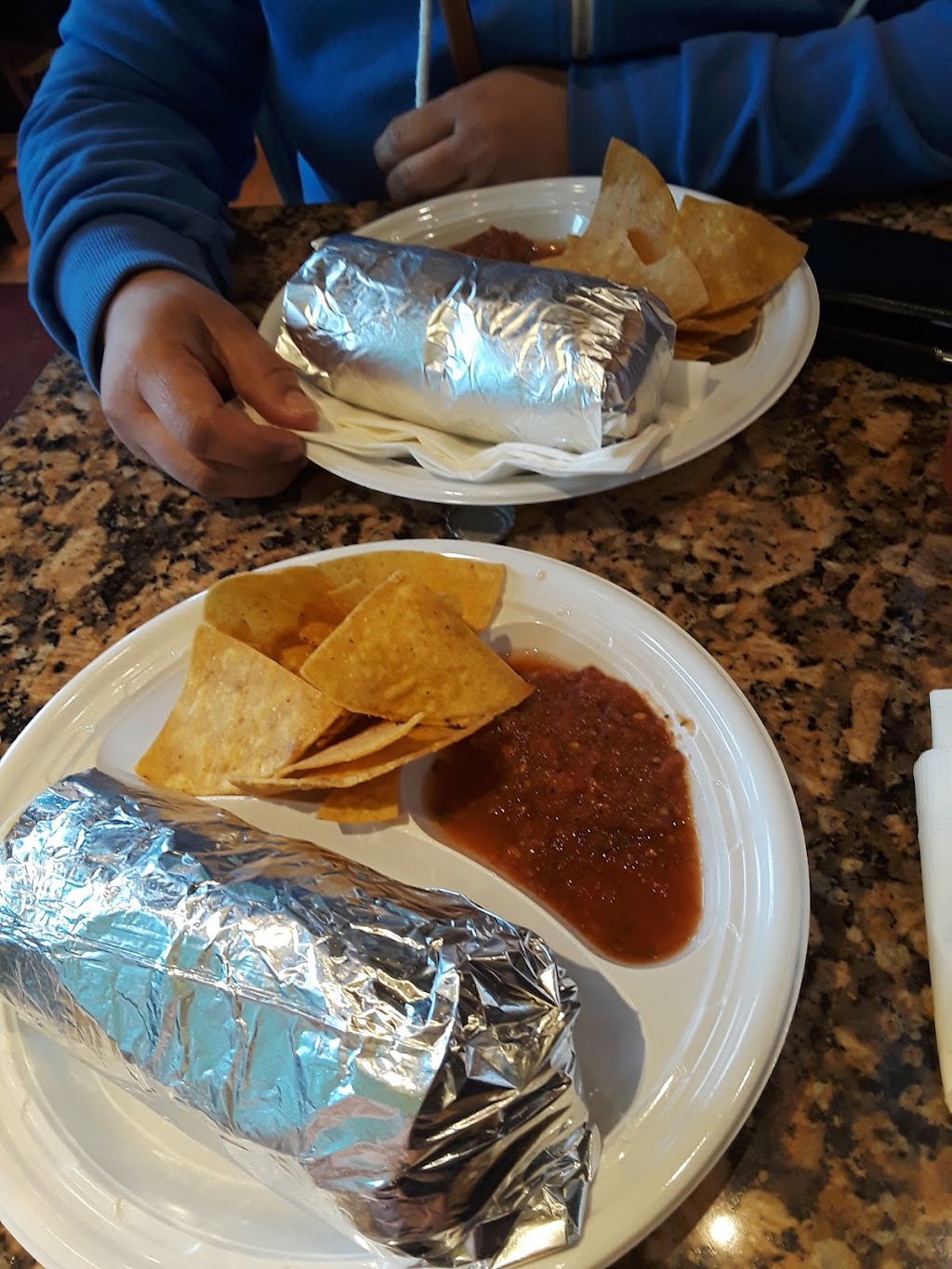 Habanero Mexican Grill | restaurant | 166 Brighton Ave, Allston, MA 02134, USA | 6172540299 OR +1 617-254-0299