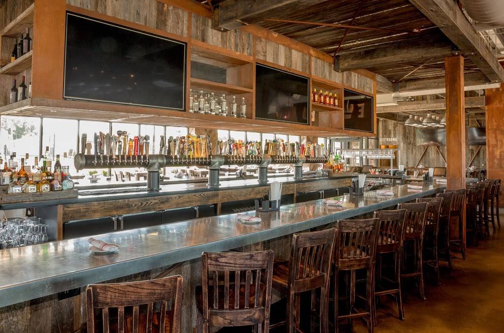 Tavern in the Square Shrewsbury | restaurant | 193 Boston Turnpike, Shrewsbury, MA 01545, USA | 5087555240 OR +1 508-755-5240