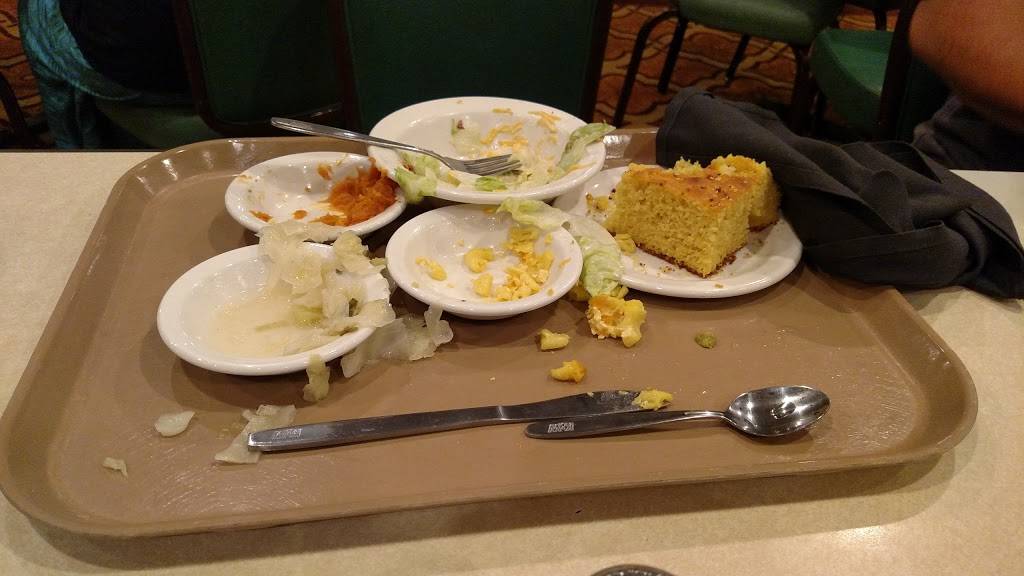 K&W Carolina Kitchen | restaurant | 1758 Owen Dr, Fayetteville, NC 28304, USA | 9103231485 OR +1 910-323-1485