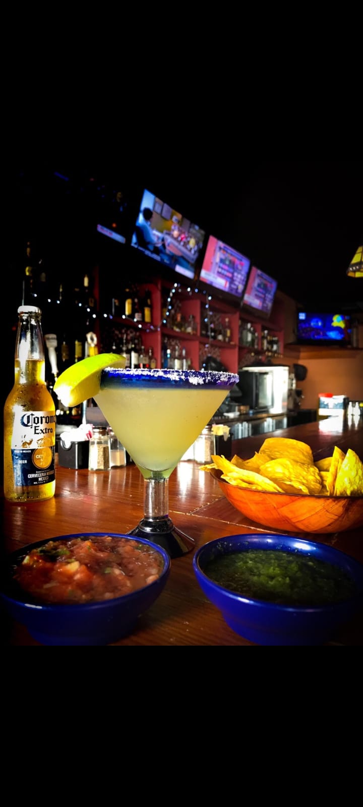 Senor Burrito Delray | restaurant | 142 SE 6th Ave, Delray Beach, FL 33483, USA | 5612785757 OR +1 561-278-5757