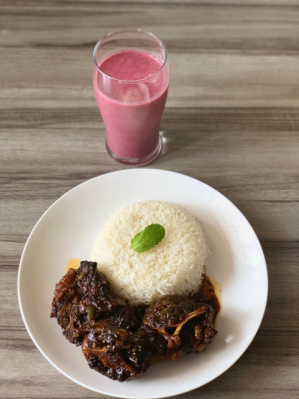 Dakar Street Food | restaurant | 2923 Walnut Bend Ln, Houston, TX 77042, USA | 2818466420 OR +1 281-846-6420