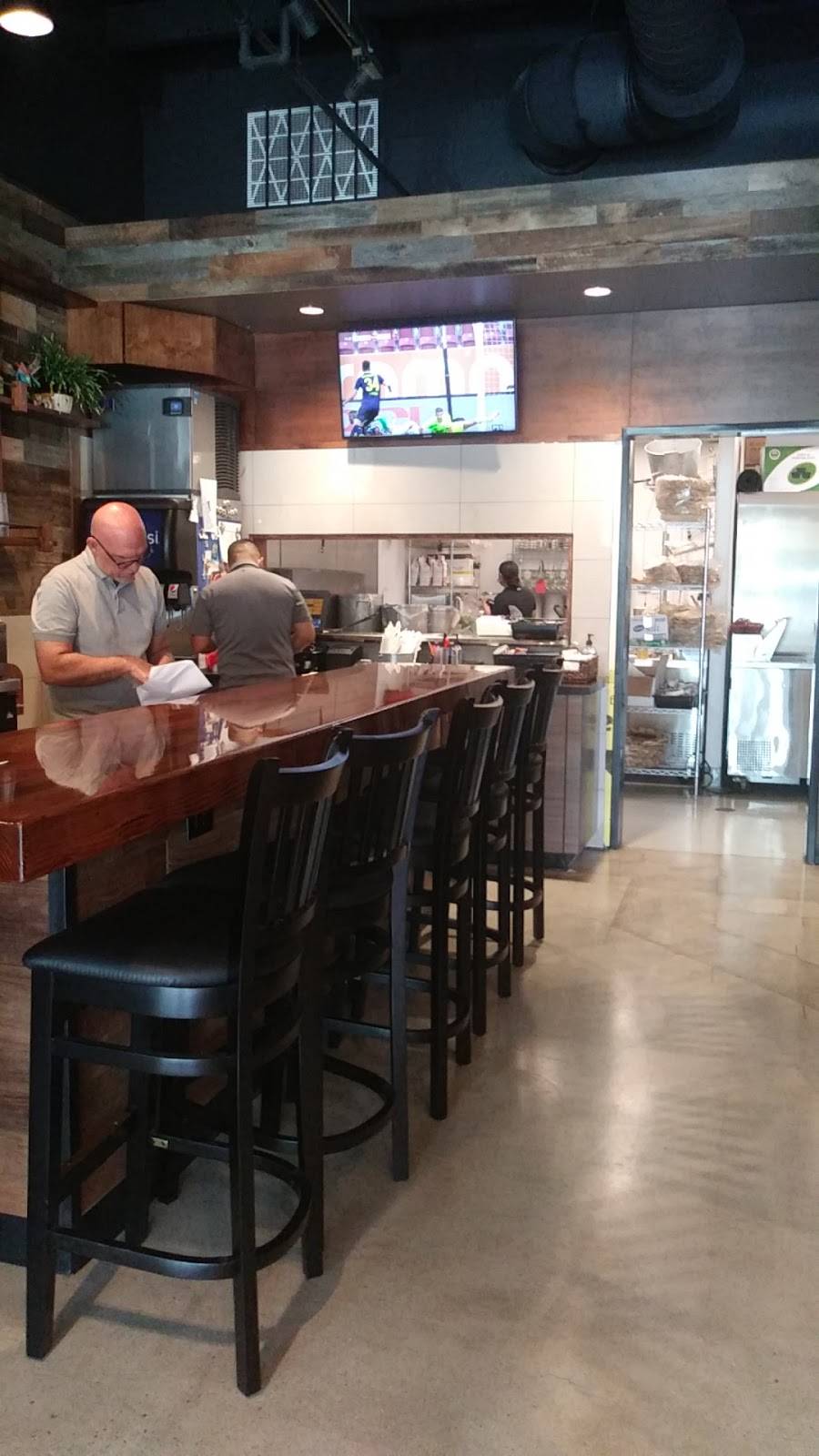 Cocina Del Carmen | restaurant | 1350 E Vista Way Unit 8, Vista, CA 92084, USA | 7602953311 OR +1 760-295-3311