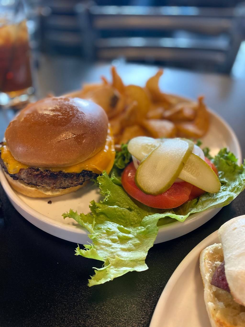 The Forge Steakhouse | restaurant | 25 E Adams St, Morton, IL 61550, USA | 3093230998 OR +1 309-323-0998