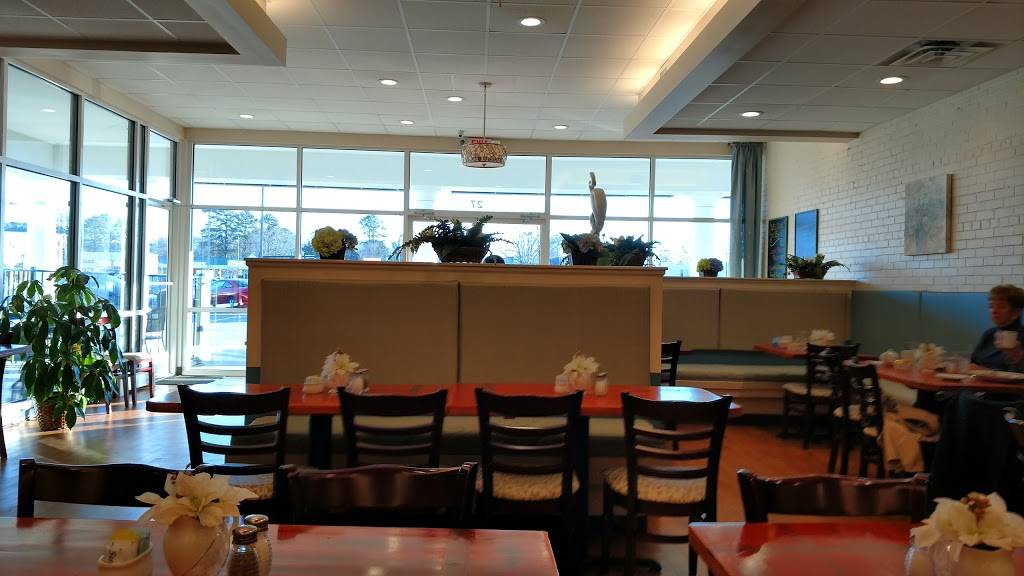 Byrds Restaurant | restaurant | 27 Hidenwood Shopping Center, 2 Hiden Blvd, Newport News, VA 23606, USA | 7572239841 OR +1 757-223-9841