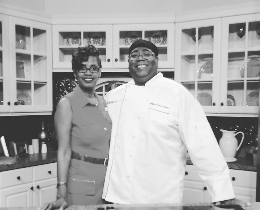 Something Fishy - Altamonte Springs | restaurant | 249 W State Rd 436 Suite 1061, Altamonte Springs, FL 32714, USA | 4079518686 OR +1 407-951-8686