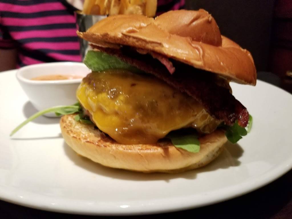 Fleming’s Prime Steakhouse & Wine Bar | restaurant | 4322 W Boy Scout Blvd, Tampa, FL 33607, USA | 8138749463 OR +1 813-874-9463