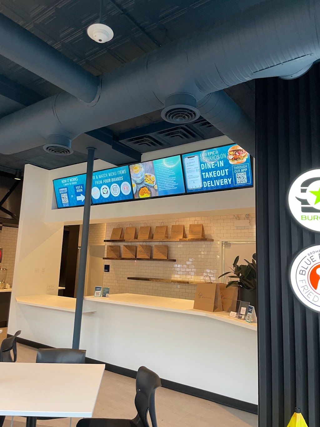 Epic Kitchens Lakeview | restaurant | 3332 N Broadway, Chicago, IL 60657, USA | 7739002026 OR +1 773-900-2026