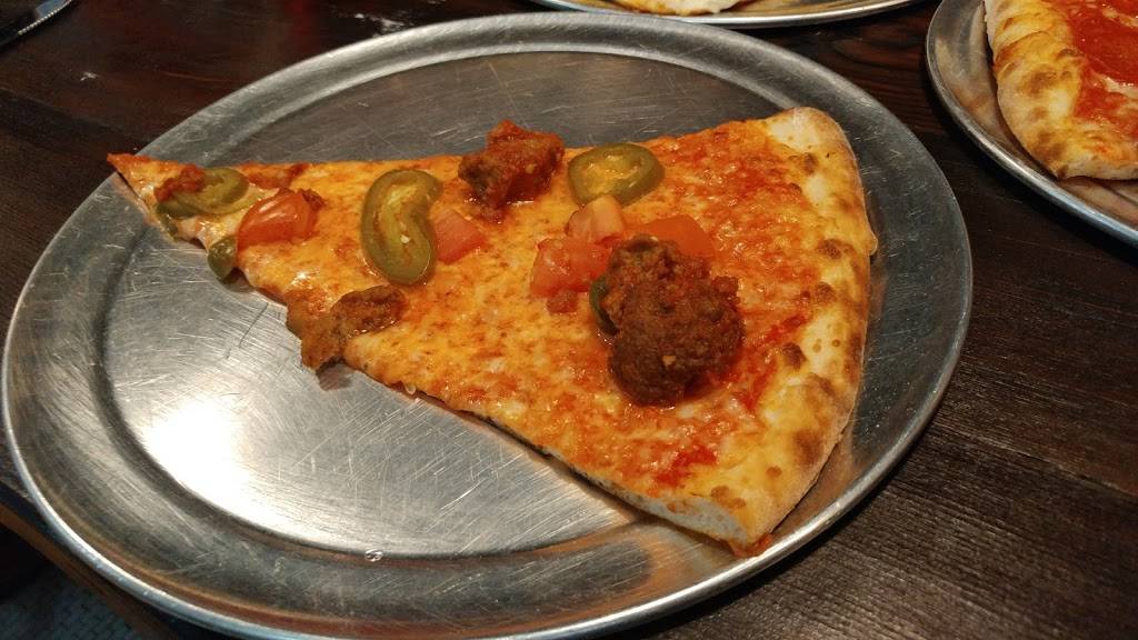 Vitos Pizza | restaurant | 124 W 4th St, Los Angeles, CA 90013, USA | 2138161700 OR +1 213-816-1700