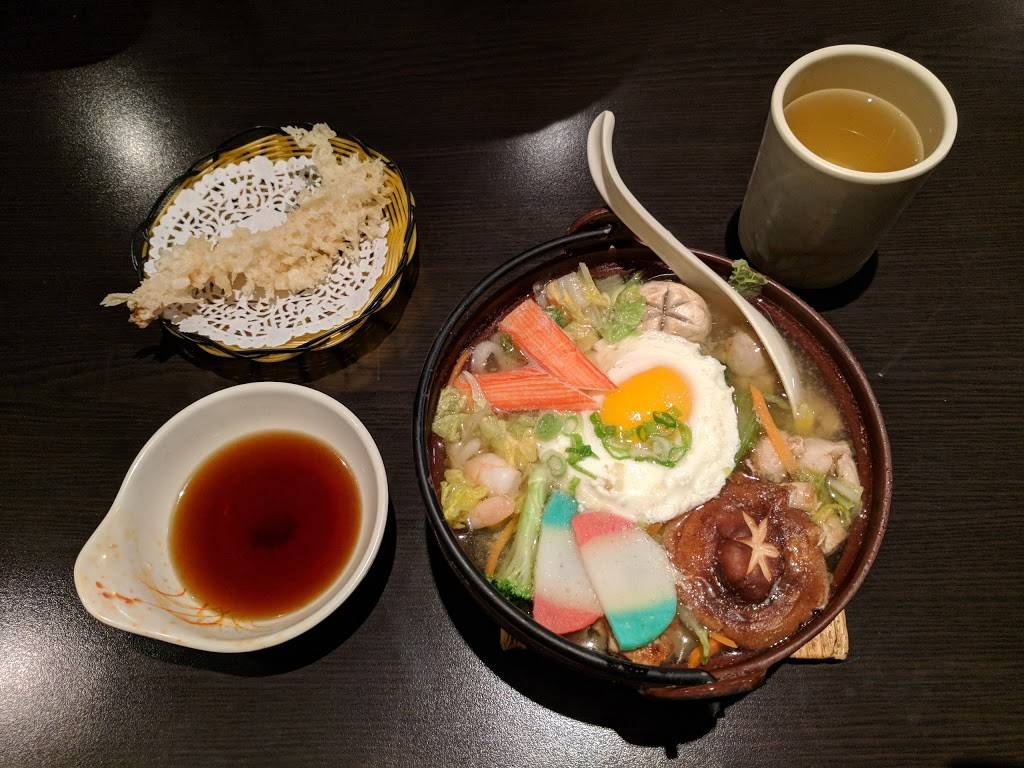 Wakame Sushi-Sheppard Bathurst | restaurant | 638 Sheppard Ave W, North York, ON M3H 2S1, Canada | 4166310505 OR +1 416-631-0505