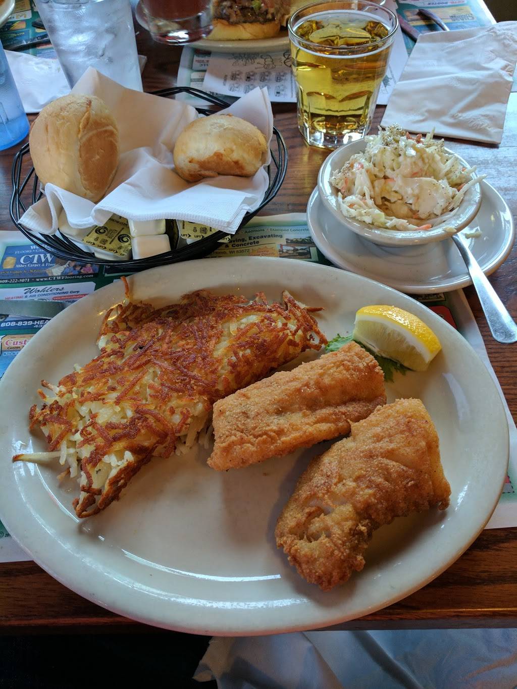 Green Lantern Restaurant | restaurant | 4412 Siggelkow Rd, McFarland, WI 53558, USA | 6088384730 OR +1 608-838-4730