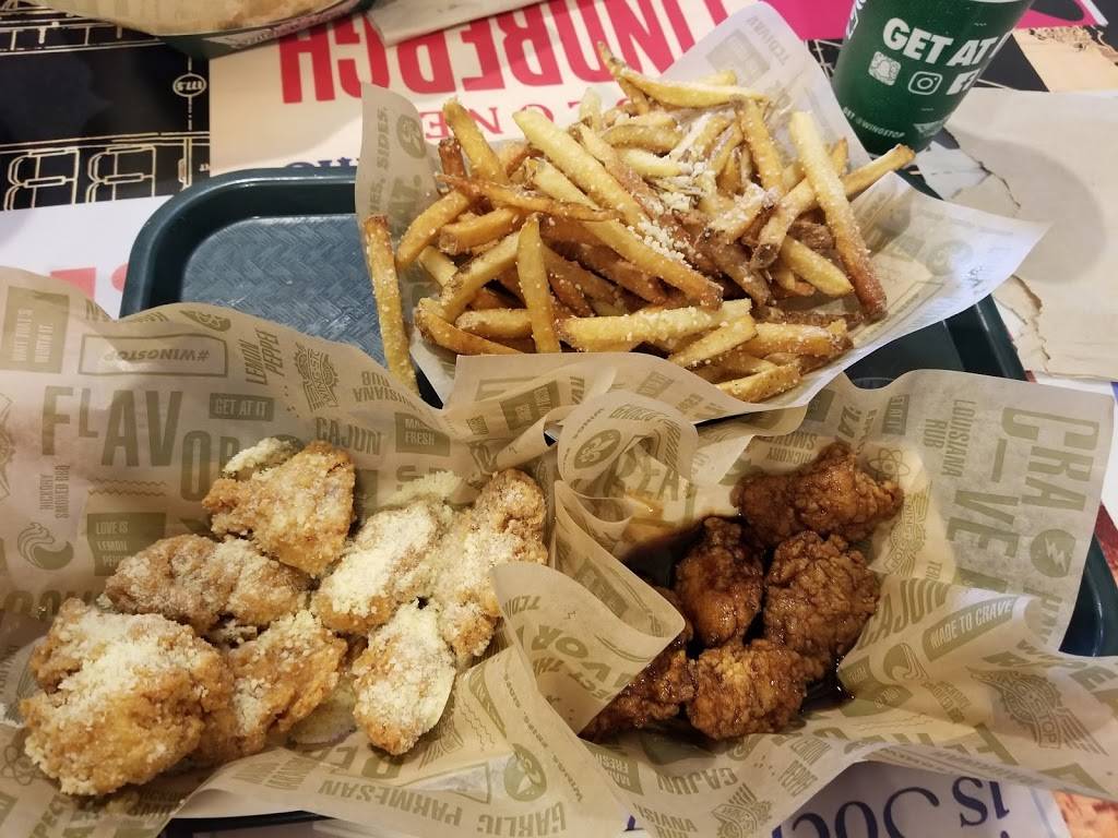 Wingstop | restaurant | 28517 Schoolcraft Ste A-110, Livonia, MI 48150, USA | 7345229464 OR +1 734-522-9464