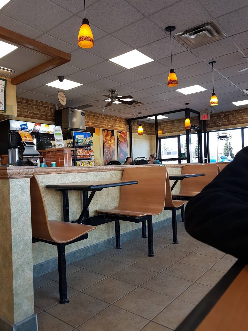 Subway | restaurant | 941 Hamilton Rd Hamilton-Highbury Plaza, Unit 3, London, ON N5Z 1W5, Canada | 5196596864 OR +1 519-659-6864