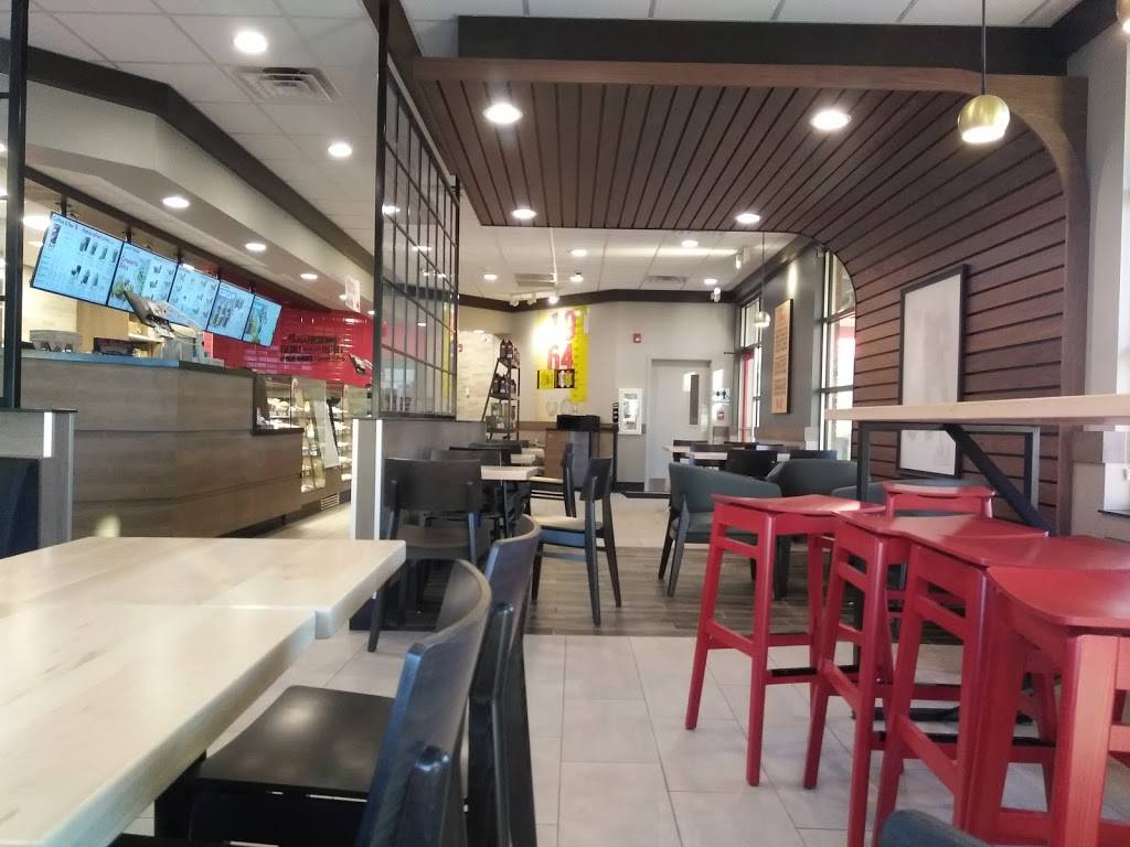 Tim Hortons | restaurant | 2085 Delaware Ave, Buffalo, NY 14216, USA | 7162599328 OR +1 716-259-9328